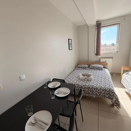 Cozy Nest Paris 30 Min *