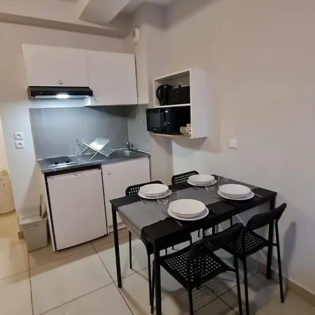 Appartement Cozy Nest Paris 30 Min *