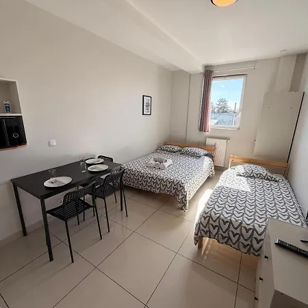 Cozy Nest Paris 30 Min Montfermeil